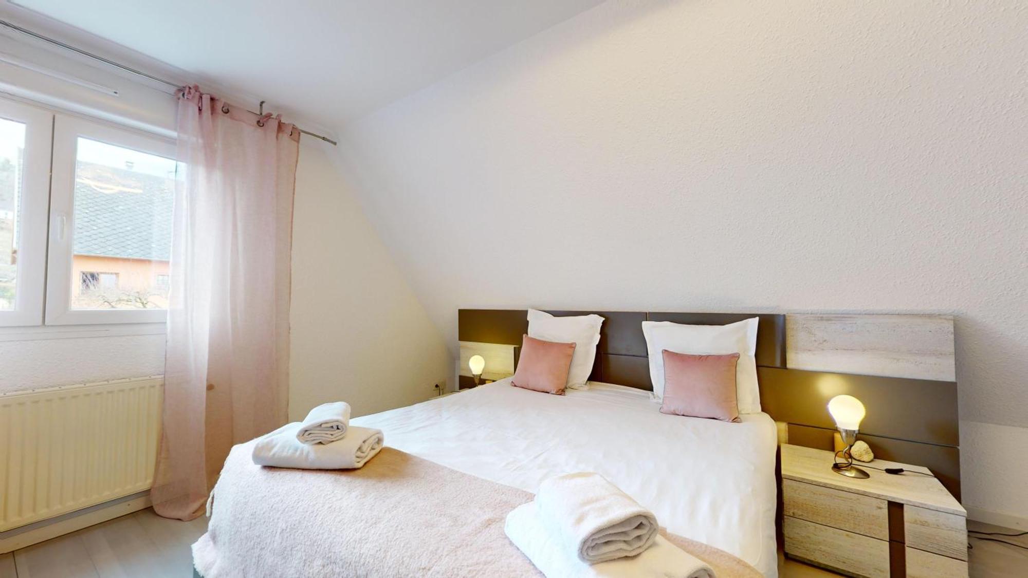 Holiday home Chez Ludivine - Maison Avec Terrasse Et Parking *